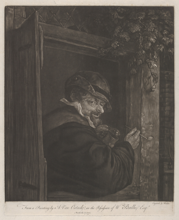 Ein alter Mann mit Hut hält eine Pfeife in der Hand und steht vor einer Tür mit einer Wand dahinter; schwarzes und weißes Bild mit Text unten.