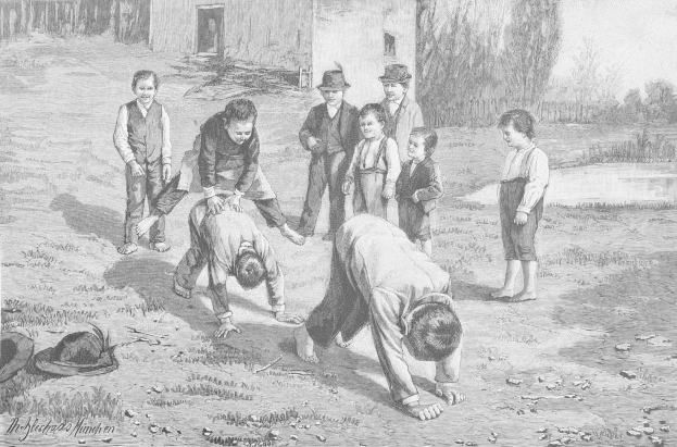 Schwarz-weißes Bild von Kindern auf einem Feld, mit zwei Jungen, die in der Mitte kämpfen, während die anderen zusehen, ein Hut und Text links sichtbar.