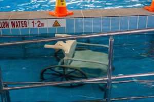 Kein Deutsch, kein Eintritt? Halles Schwimmbad rudert zurück