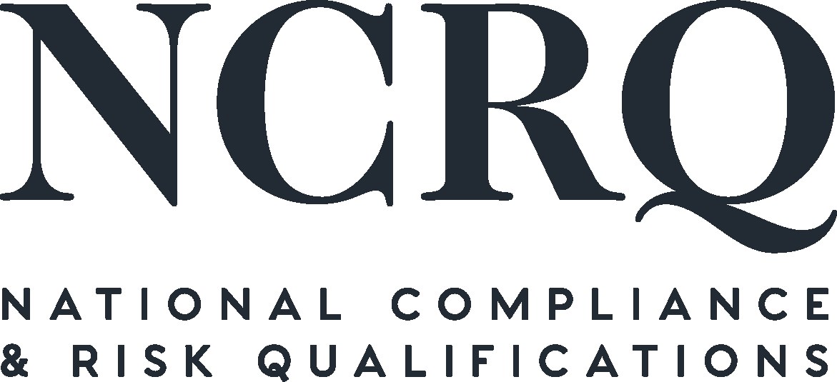 Weißer Hintergrund mit zentrierter fetter schwarzer Schrift "National Compliance & Risk Qualifications" innerhalb eines dünnen schwarzen Randes in einer modernen professionellen Schriftart.